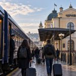 Чернівці — Сучава у 2026 році: чи є прямий поїзд до Румунії, актуальний розклад, ціни на квитки, доступні маршрути та документи для поїздки.